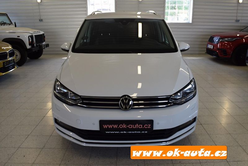 Volkswagen Touran 2.0 TDI HIGH. 7 MÍST 61 000 KM - fotka 12 z 52