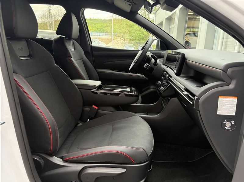 Hyundai Tucson 1,6 T HEV  Go Czech N Line - fotka 11 z 22