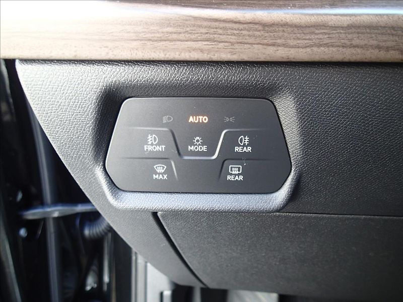 Seat Leon 1,5 eTSI,Execelent,DSG,Tažné - fotka 15 z 80