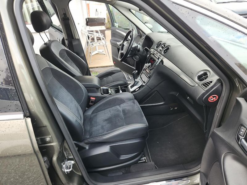 Ford S-MAX 2.0 TDCI - fotka 11 z 15