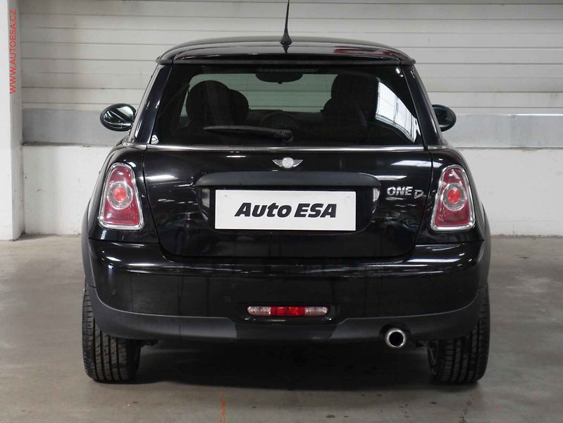 Mini One (2011) 1.6i, 1.maj, STK8/28 - fotka 5 z 14