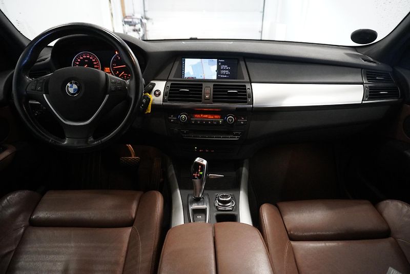 BMW X5 3.0d XDRIVE AUTOMAT - fotka 21 z 30