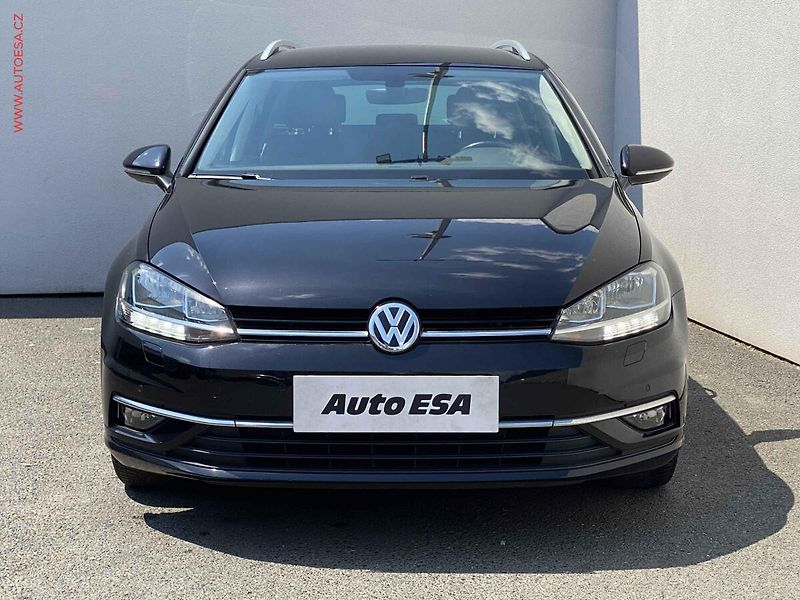 Volkswagen Golf (2017) 1.4 TSi, Comfortline - fotka 2 z 17