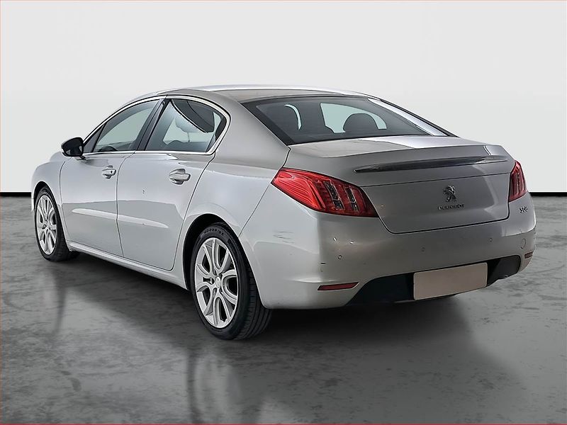 Peugeot 508 (2011) 2.0 HDi, nová STK - fotka 4 z 22