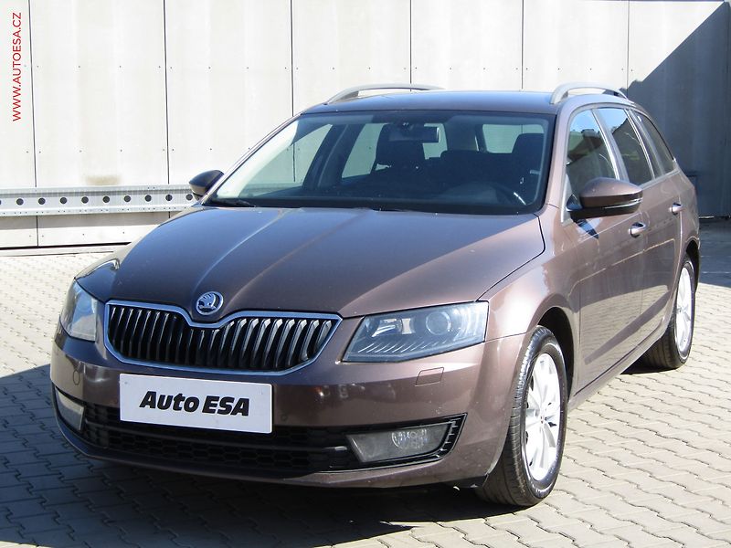 Škoda Octavia (2014) 1.6 TDi, Style, bixen - fotka 3 z 20