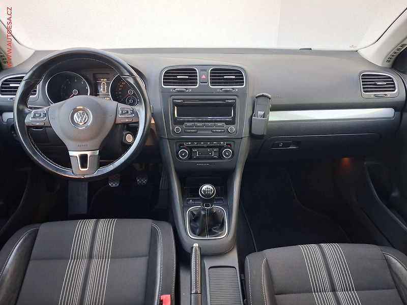 Volkswagen Golf (2013) 1.4 TSi, Match, Webasto - fotka 8 z 17