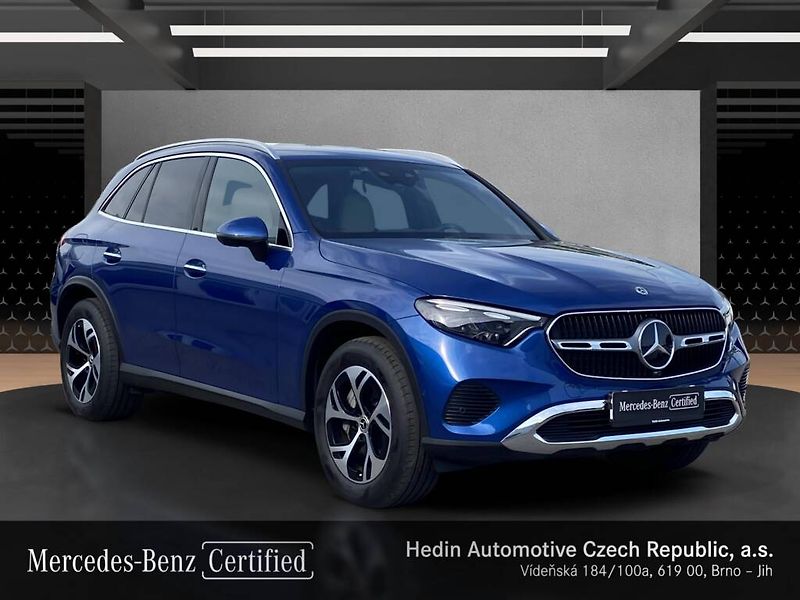 Mercedes-Benz GLC (2024) 300 e 4MATIC - fotka 7 z 28