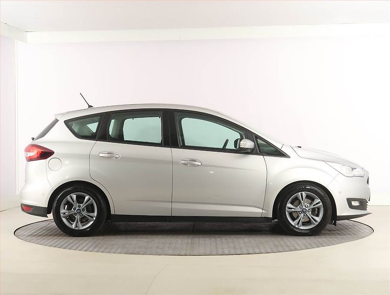 Ford C-MAX (2018) 1.0 EcoBoost, ČR,1.maj - fotka 6 z 19