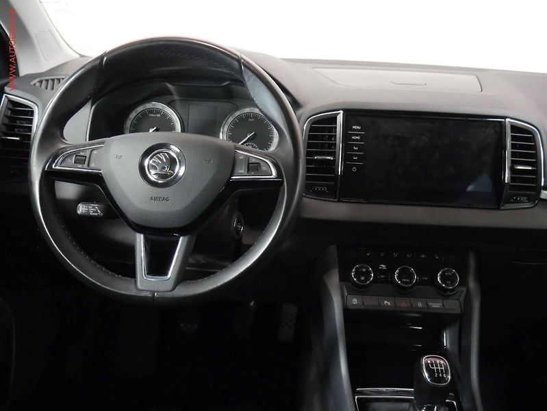 Škoda Karoq (2019) 1.6 TDi, Style, LED, navi - fotka 13 z 23