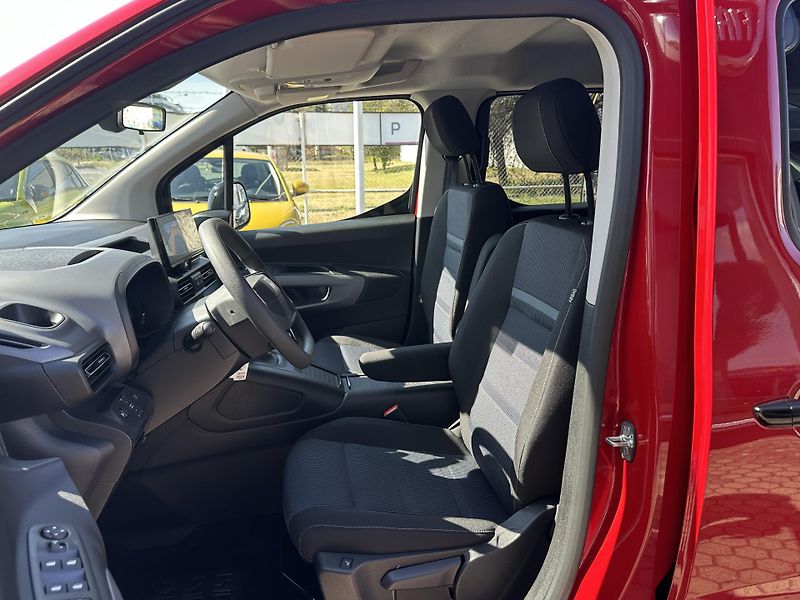 Fiat Qubo L (2026) Maxi - Icon 1,5 130k MT6-7míst - fotka 9 z 20