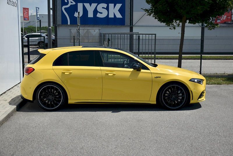 Mercedes-Benz Třídy A (2020) A35 AMG 225kW - fotka 13 z 35