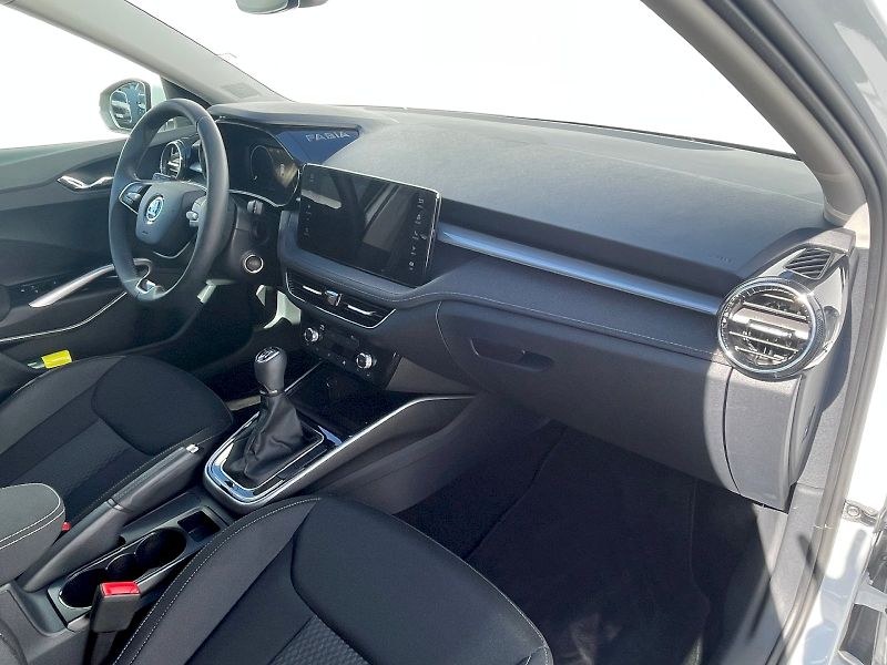 Škoda Fabia (2024) 1,0 TSI / 85 kW Top Selection - fotka 17 z 30