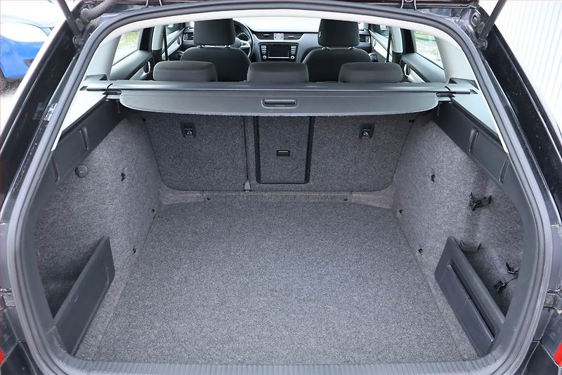 Škoda Octavia (2015) Edition 1.6 TDI, Automat - fotka 14 z 25