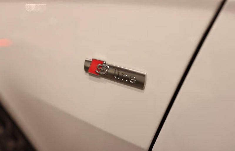 Audi A6 Avant 55 e TFSI Q Tažné Matrix Kam. - fotka 9 z 25