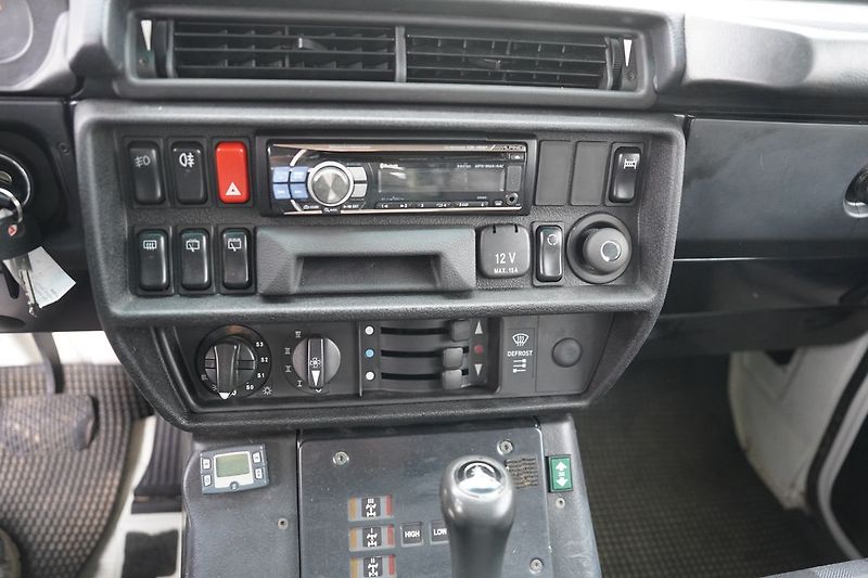 Mercedes-Benz Třídy G G 300 PUR Professional - fotka 18 z 18