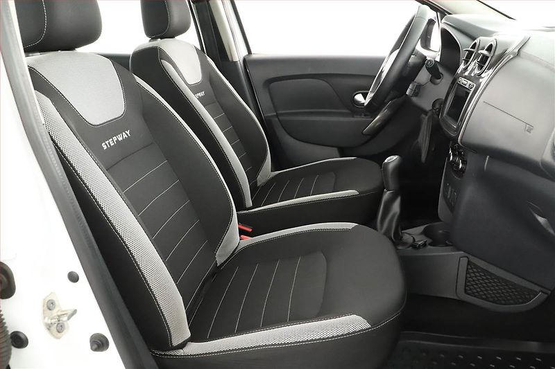 Dacia Logan (2018) 0.9 TCe, ČR,1.maj, Navi - fotka 7 z 15