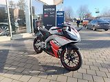 Aprilia RS 125 (2025) Kingsnake White (sleva 10.000. - náhled 1