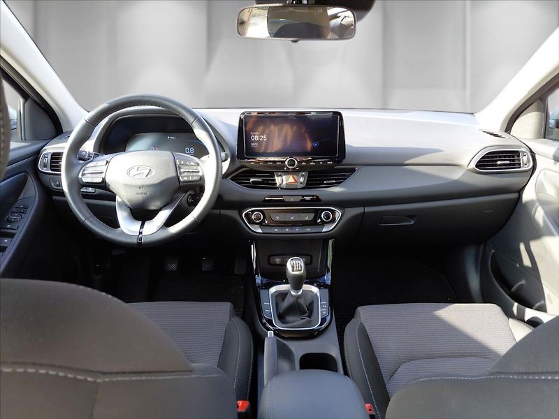 Hyundai i30 1,0   1.0 T-GDi Smart - fotka 19 z 25