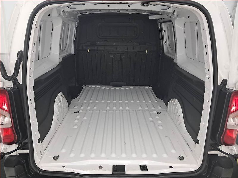 Toyota ProAce City (2021) Maxi 1.5 D4-D, 3Místa, ČR - fotka 11 z 14