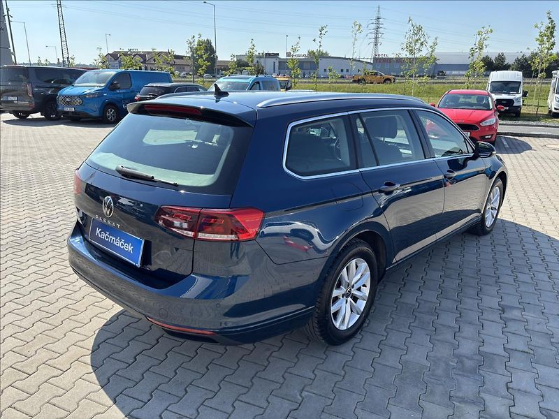 Volkswagen Passat 1,5 TSI Business AUT 110kW DPH - fotka 5 z 41