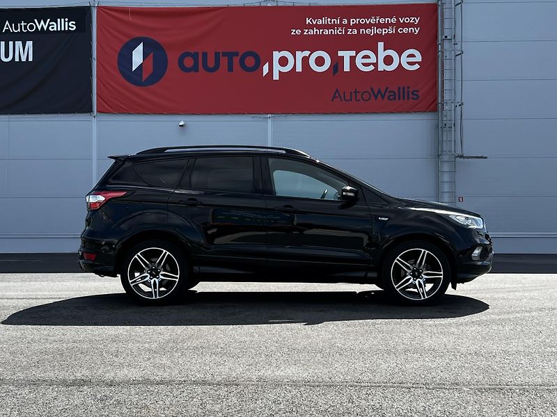 Ford Kuga 1.5 EcoBoost ST Line TZ  - fotka 3 z 22