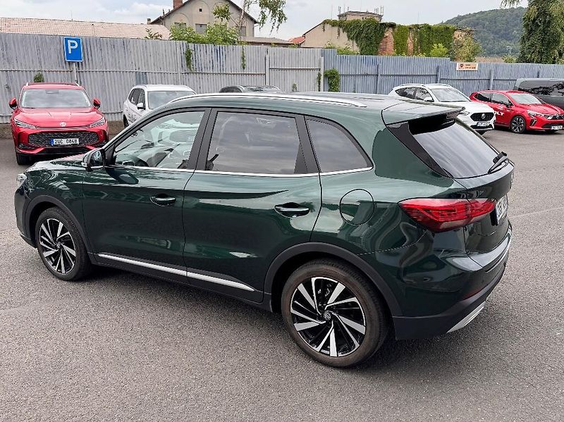 MG ZS (2026) 1,5l Hybrid + (197k) Exclusive - fotka 7 z 39