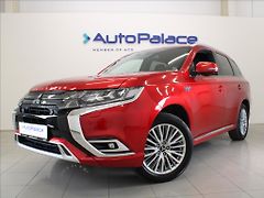 Mitsubishi Outlander 2,4 PHEV INSTYLE Tažné 1.maj Č - fotografie inzerátu