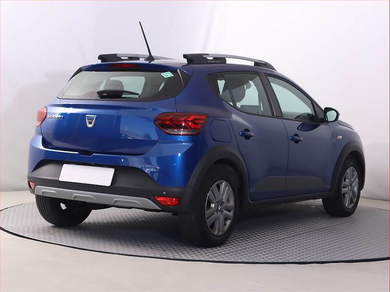 Dacia Sandero (2022) 1.0 TCe, LPG, Serv.kniha, Navi - fotka 5 z 17