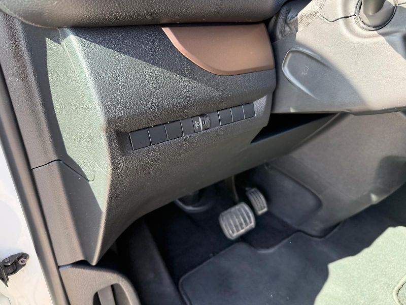 Toyota ProAce Verso 2,0 D-4D L2 Family AT - fotka 13 z 30