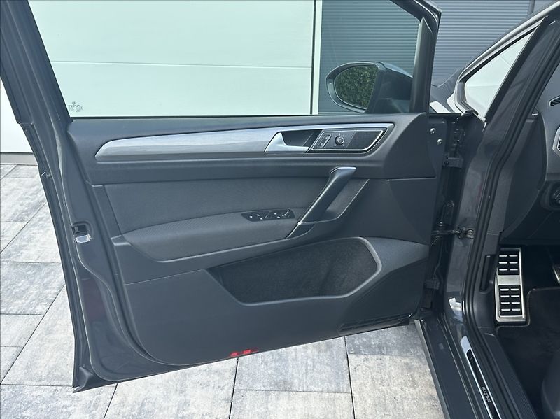 Volkswagen Golf Sportsvan 1,2 TSI 110PS  Allstar - fotka 13 z 52