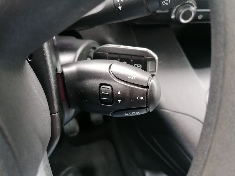 Toyota ProAce City Verso (2021) 1.2 T 7-míst Long,Shuttle - fotka 20 z 26
