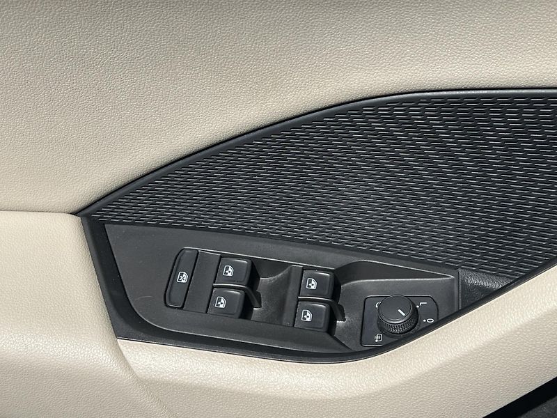 Škoda Octavia (2023) STYLE 2,0 TDi 85kW DSG - fotka 22 z 35