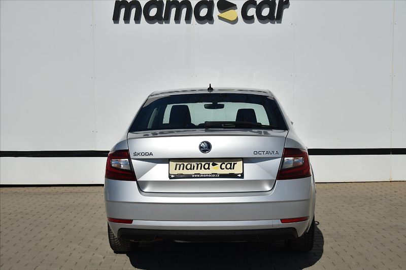 Škoda Octavia 1.8 TSI 132kW DSG STYLE LED ČR - fotka 6 z 23