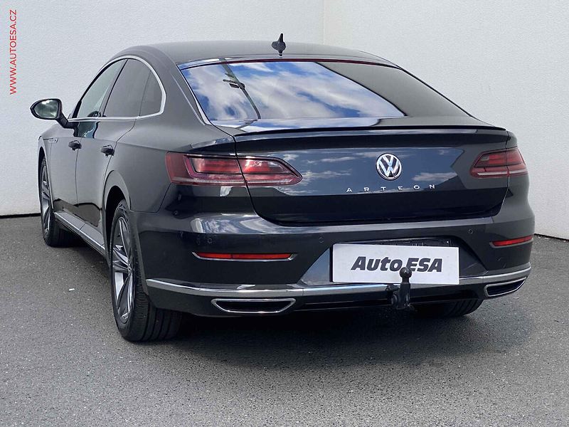 Volkswagen Arteon (2019) 2.0 TSi, R-Line, DSG, TZ - fotka 6 z 19