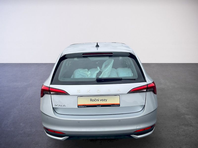 Škoda Scala (2025) Selection 1.0TSi 85kW 6°manuál - fotka 10 z 30