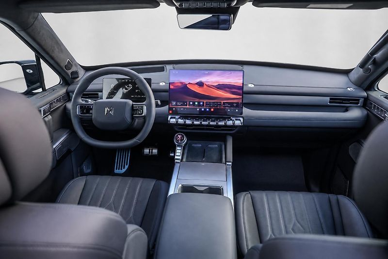 Dongfeng Ostatní (2026) M-HERO 817 II E1+a - fotka 6 z 12