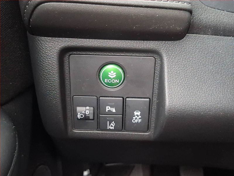 Honda HR-V (2018) 1.6 i-DTEC, ČR,1.maj - fotka 17 z 18