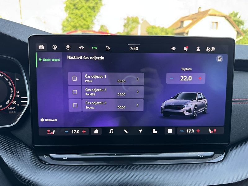 Škoda Octavia (2025) RS 2.0TSi DSG LED Webasto Pano - fotka 18 z 50