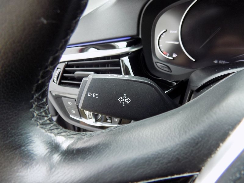 BMW Řada 5 (2019) 530d/Sport-Line/Full-Led/ - fotka 27 z 35