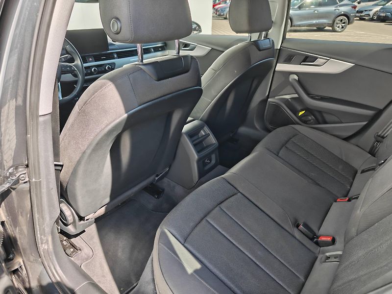 Audi A4 Quattro ST7 2,0TDI - fotka 7 z 26