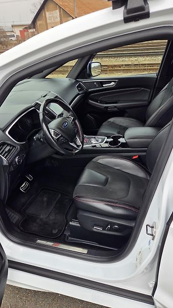 Ford S-MAX (2018) ST - Line 177 Kw - fotka 13 z 21