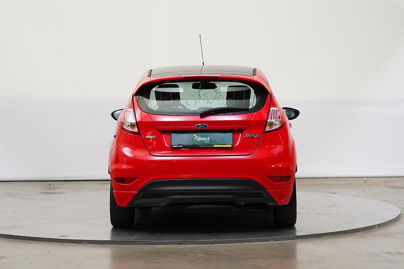 Ford Fiesta - fotka 5 z 27