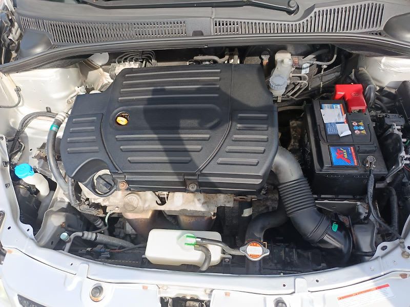Suzuki SX4 (2013) - fotka 16 z 30