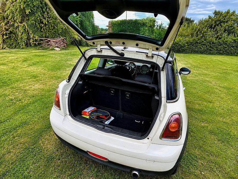 Mini Cooper (2008) 1,6  R56 - fotka 5 z 20