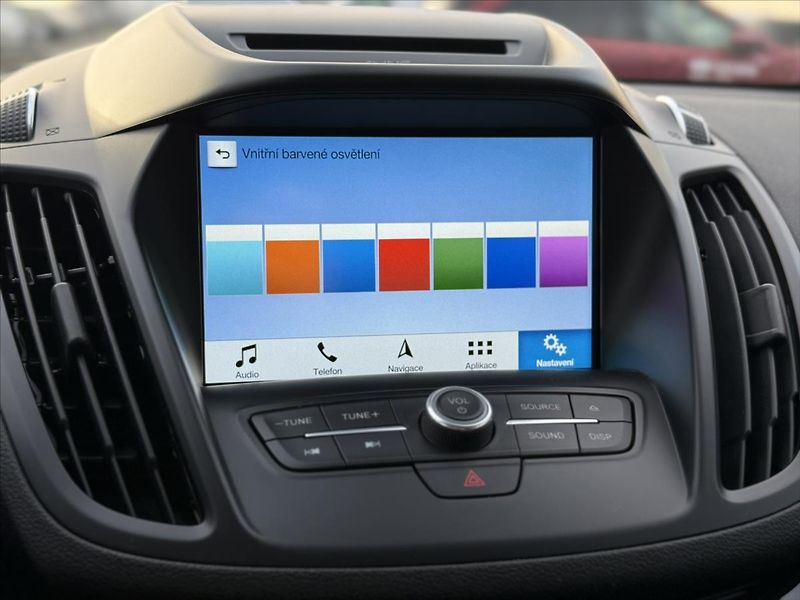 Ford Kuga 2,0 TDCi 110kW Titanium CZ - fotka 18 z 21
