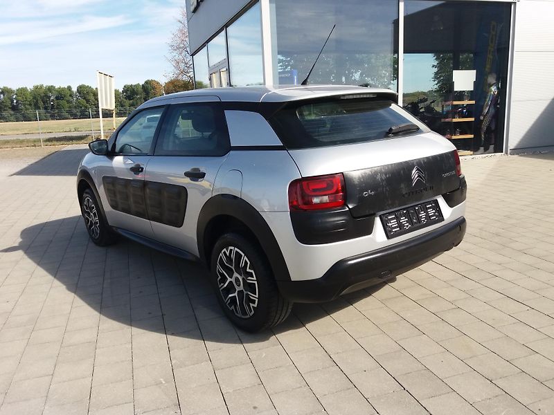 Citroën C4 Cactus 1.2PT,KLIMA,SERVI.KNÍŽKA - fotka 6 z 20