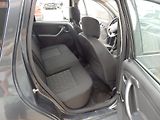 Dacia Duster 1.5 DCI 4x4 ZÁVĚS, KLIMA - náhled 10