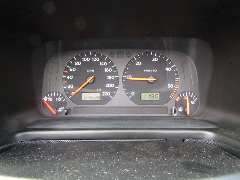 Volkswagen Golf (2001) 1.9 TDI 66kW TOP QUALITY - fotka 16 z 23