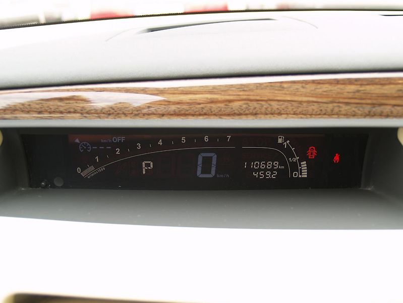 Citroën C6 (2008) Exclusive 3,0i - fotka 9 z 22