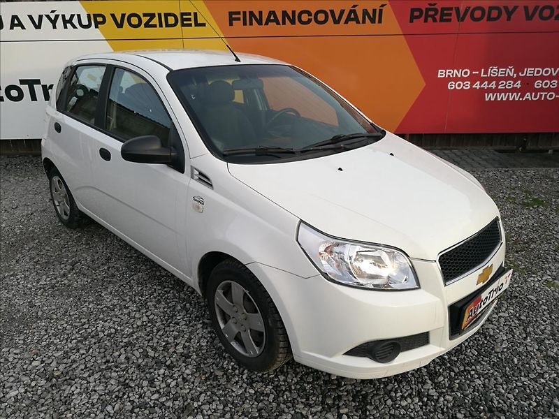 Chevrolet Aveo 1,2 i klima - fotka 2 z 14